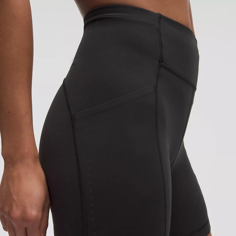 NWT Lululemon Swift Speed High-Rise Short 6" in Black - Picture 4 of 9